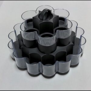 Pampered chef spice rack. It spins like a Lazy Susan.This is a retired product.